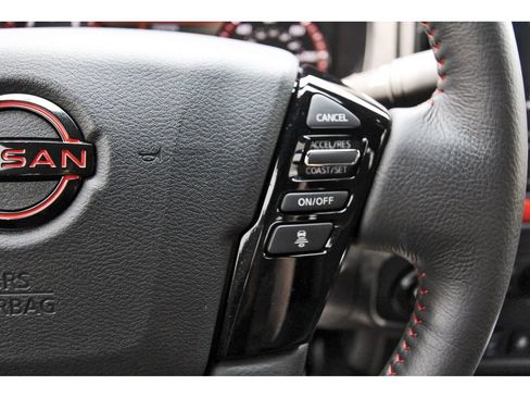 Used 2025 Nissan Frontier PRO-4X w/ Pro Convenience Package AWD/4WD image 16