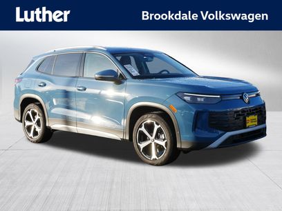 New 2026 Volkswagen Tiguan SE