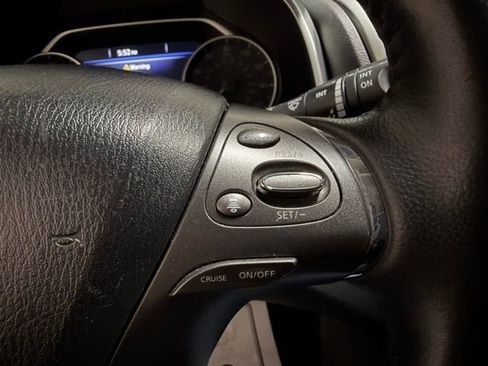 Used 2019 Nissan Murano Platinum w/ Cargo Package image 32