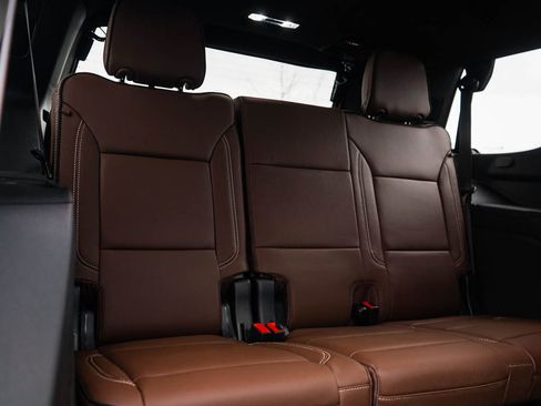 New 2026 Chevrolet Tahoe High Country image 12