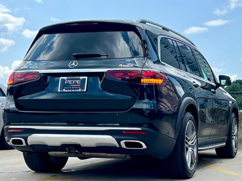 Certified 2025 Mercedes-Benz GLS 450 4MATIC image 7