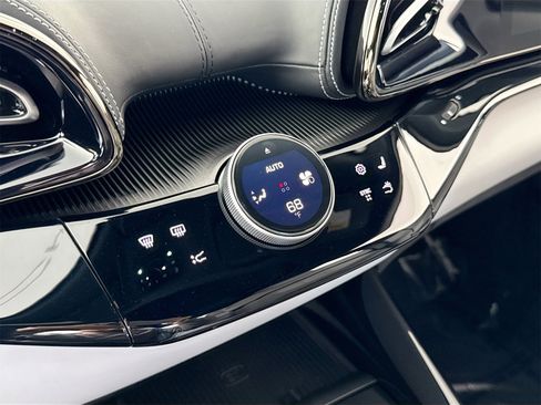 Certified 2025 Ferrari Purosangue image 12