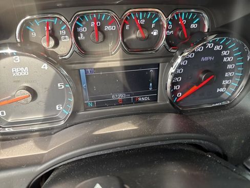 Used 2020 Chevrolet Tahoe LT image 3