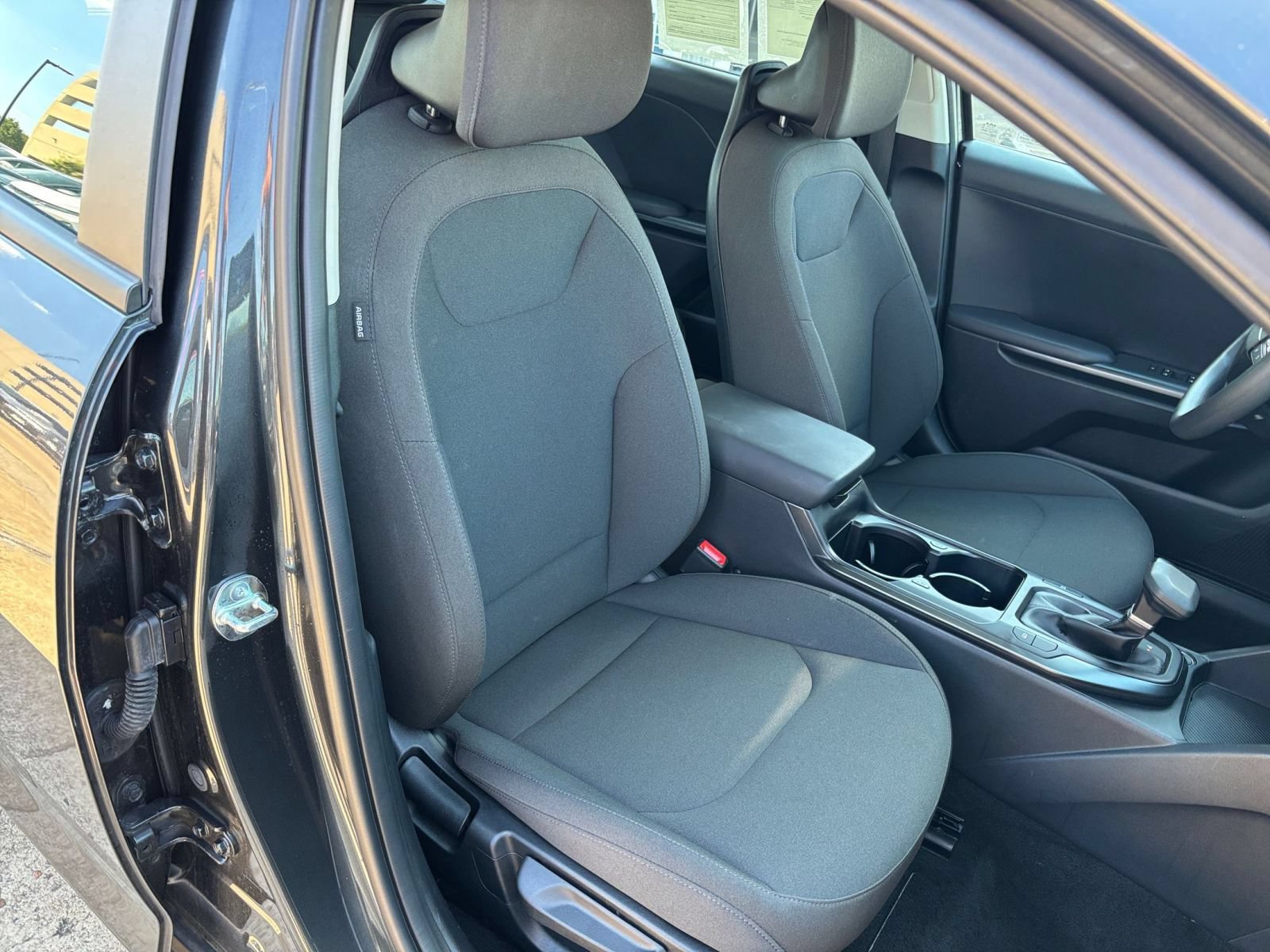 Used 2026 Kia K4 FWD image 34