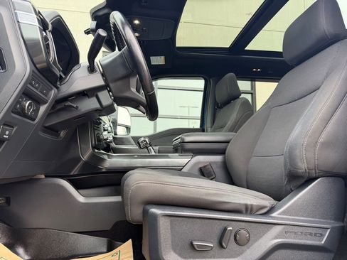 Used 2022 Ford F150 XLT w/ Equipment Group 302A High image 9