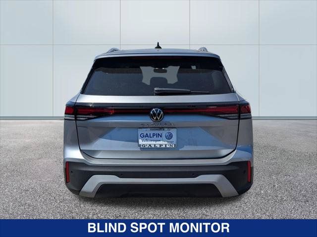 Certified 2026 Volkswagen Tiguan S FWD image 4