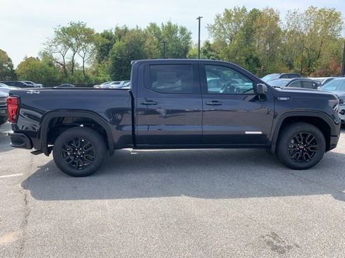 New 2026 GMC Sierra 1500 Elevation image 3