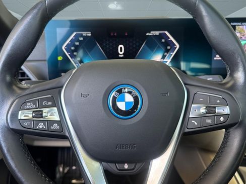 Certified 2023 BMW i4 eDrive35 RWD image 16