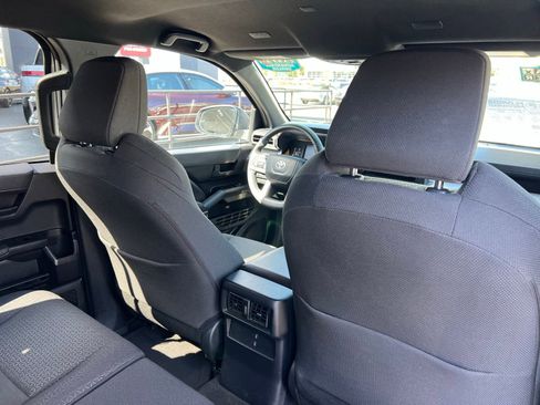 Used 2025 Toyota 4Runner SR5 image 52