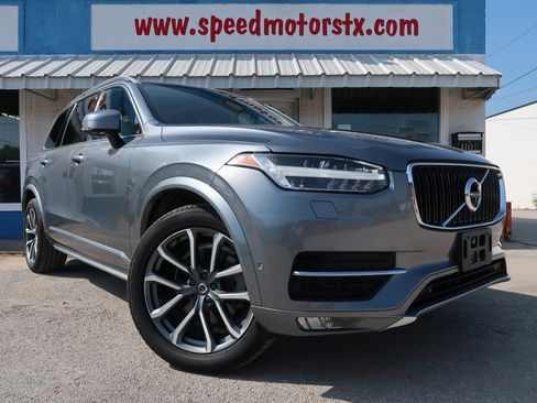 Used 2017 Volvo XC90 T6 Momentum w/ Vision Package AWD/4WD image 2