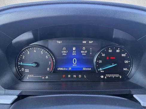 Used 2024 Ford Explorer XLT w/ Equipment Group 202A image 15