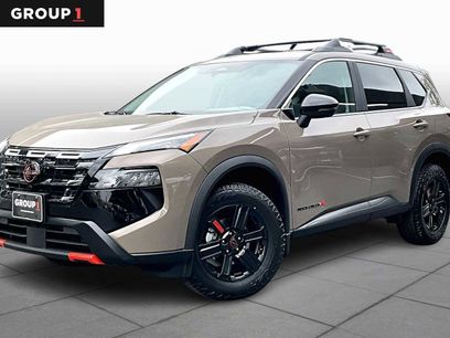 New 2026 Nissan Rogue SV w/ Rock Creek Premium Package