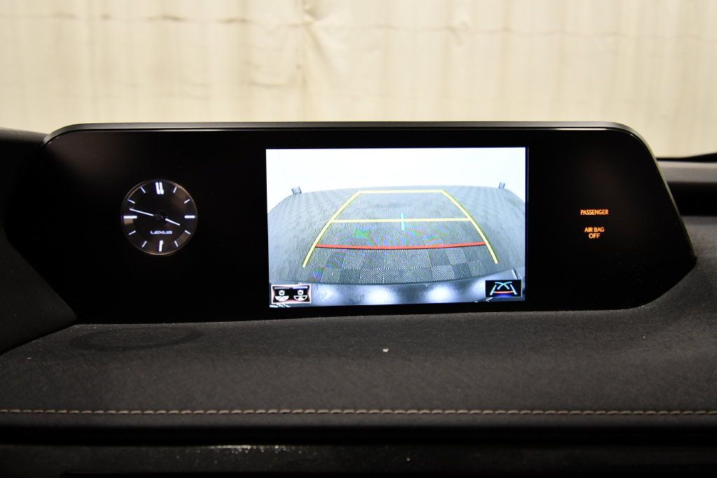 Used 2019 Lexus UX 250h w/ Premium Package AWD/4WD image 24