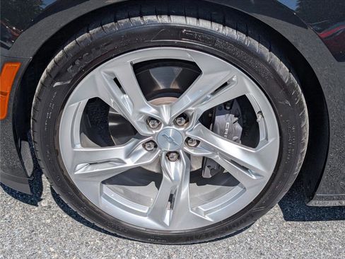 Used 2024 Chevrolet Camaro SS RWD image 11