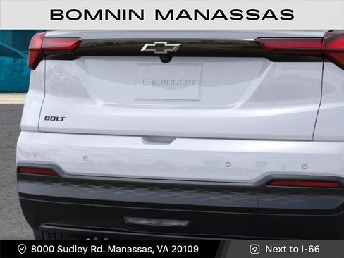 New 2027 Chevrolet Bolt LT w/ Comfort Package FWD image 14