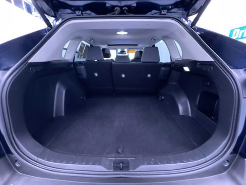 Used 2025 Toyota RAV4 XLE w/ Convenience Package image 41