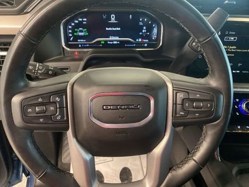 Certified 2025 GMC Sierra 2500 Denali w/ Snow Plow Prep/Camper Package AWD/4WD image 15