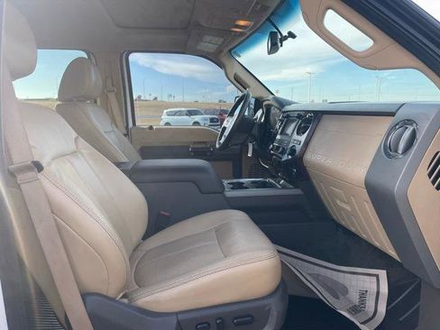 Used 2011 Ford F250 Lariat w/ Lariat Ultimate Pkg image 13
