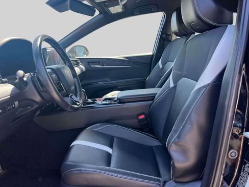 Certified 2025 Toyota Camry SE w/ Convenience Package AWD/4WD image 19