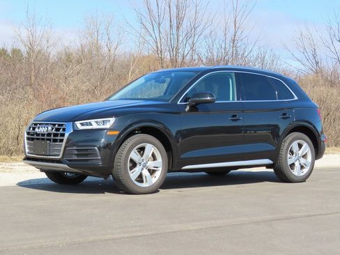 Used 2019 Audi Q5 2.0T Premium Plus image 6