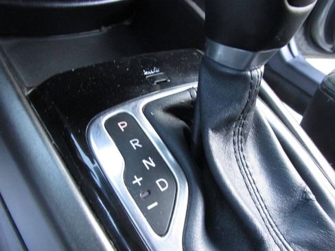 Used 2013 Kia Soul + w/ Audio Pkg FWD image 29