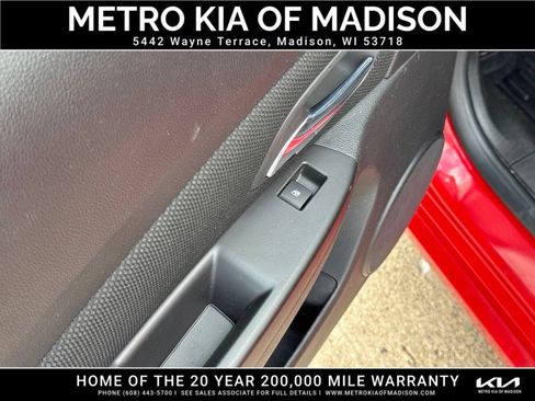 Used 2016 Chevrolet Cruze LTZ FWD image 24