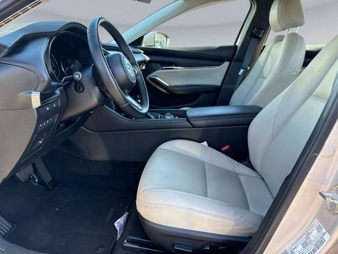 Certified 2025 MAZDA MAZDA3 s FWD image 18