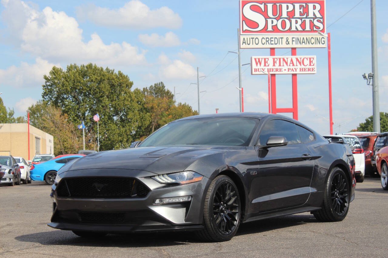 Used 2019 Ford Mustang GT Premium w/ GT Performance Package RWD image 7