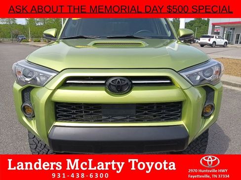 Used 2023 Toyota 4Runner TRD Off-Road Premium w/ Moonroof Package AWD/4WD image 8