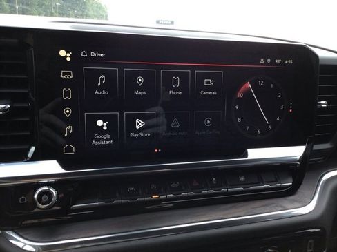 Used 2024 GMC Sierra 1500 SLT image 16