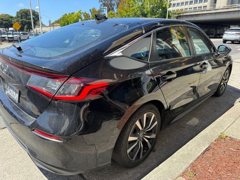 Used 2022 Honda Civic EX-L image 4