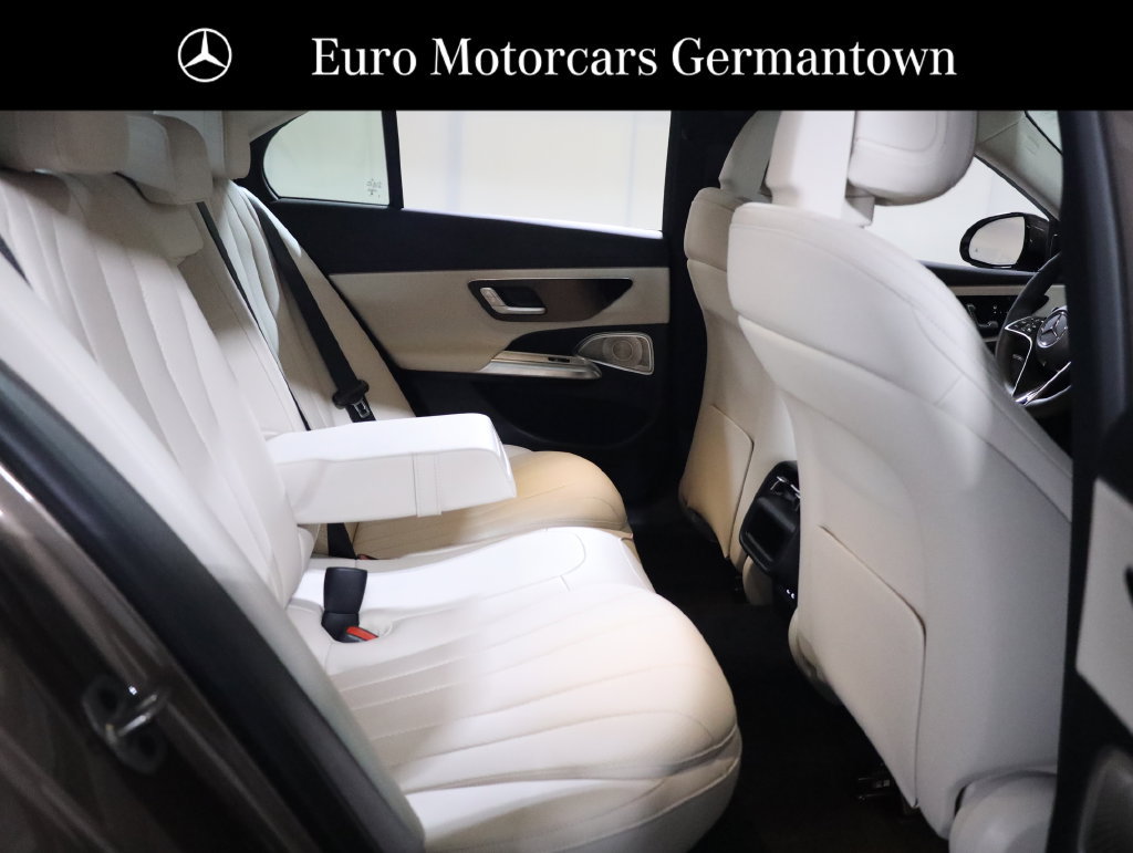 Used 2026 Mercedes-Benz E 350 4MATIC Sedan image 50