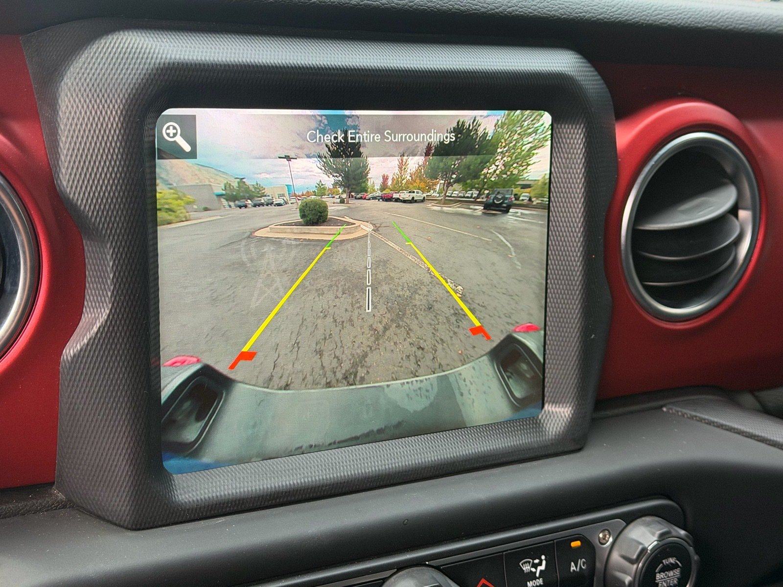 Used 2023 Jeep Gladiator Rubicon w/ LED Lighting Group AWD/4WD image 25