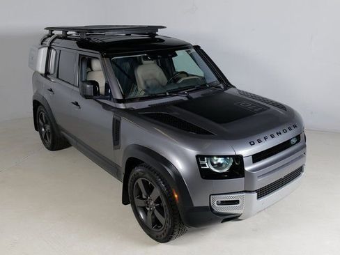 Used 2020 Land Rover Defender 110 HSE image 28