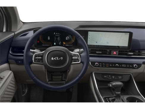 Used 2026 Kia Carnival EX FWD image 9