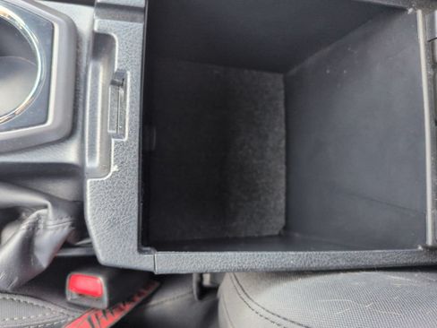 Used 2019 Toyota Tacoma TRD Off-Road AWD/4WD image 26