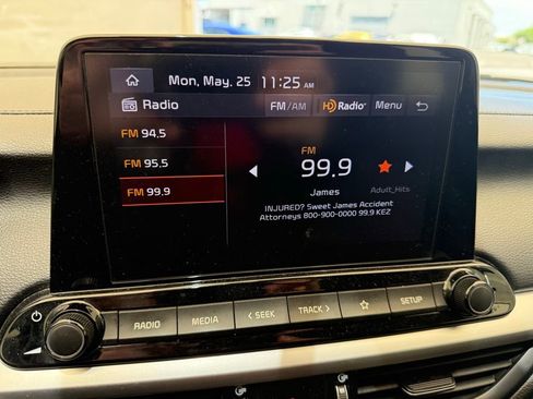 Used 2023 Kia Forte LXS FWD image 22