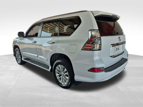 Used 2017 Lexus GX 460 Premium AWD/4WD image 9