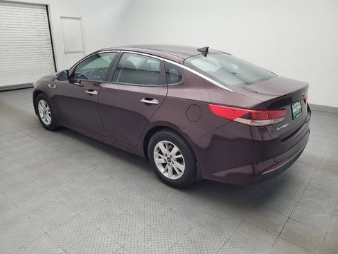 Used 2017 Kia Optima LX FWD image 3