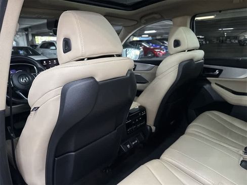 Certified 2023 Acura MDX FWD w/ Technology Package image 23