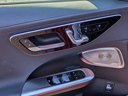 Certified 2024 Mercedes-Benz C 300 Sedan image 15