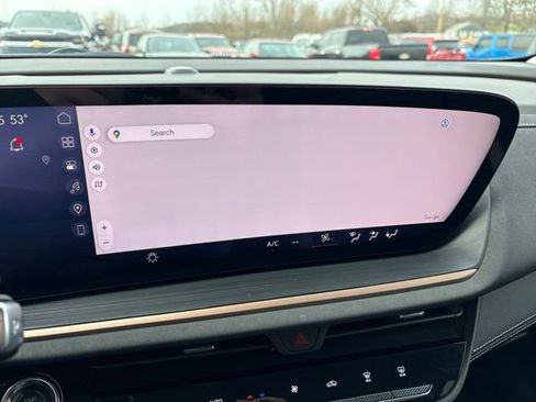 Used 2025 Buick Envision Sport Touring image 16