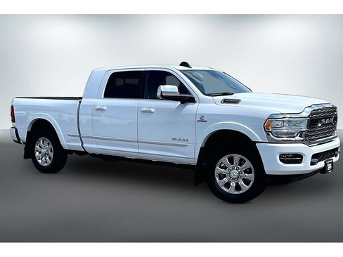 Used 2019 RAM 3500 Limited AWD/4WD image 3