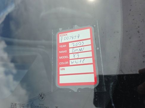 Used 2025 BMW X3 xDrive30i AWD/4WD image 7