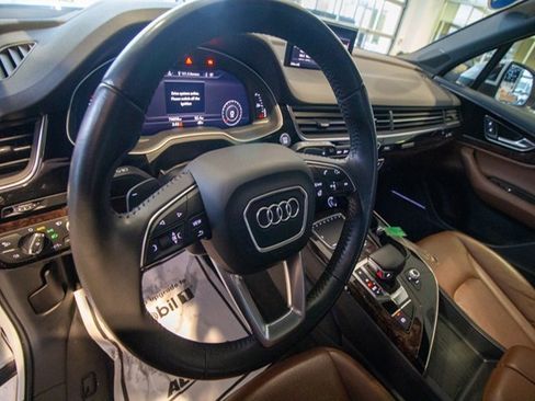 Used 2018 Audi Q7 3.0T Prestige image 20