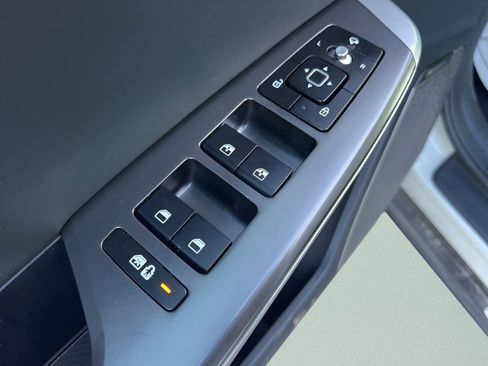 Used 2023 Kia EV6 Wind w/ Wind Technology Package image 20