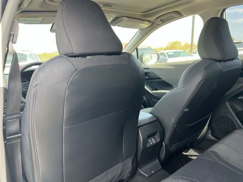 Certified 2024 Subaru Crosstrek 2.0i Premium image 28