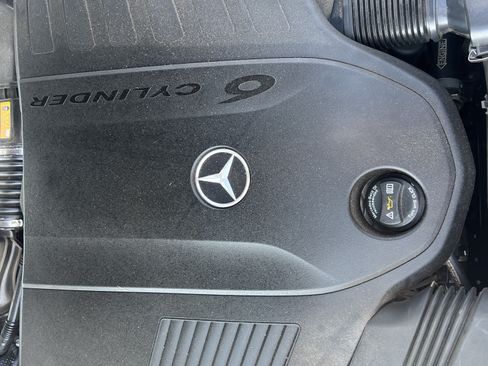 Used 2023 Mercedes-Benz E 450 Cabriolet image 34