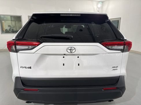 New 2025 Toyota RAV4 XLE image 8