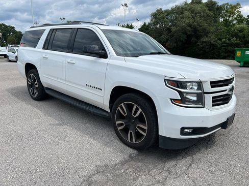 Used 2019 Chevrolet Suburban Premier AWD/4WD image 3
